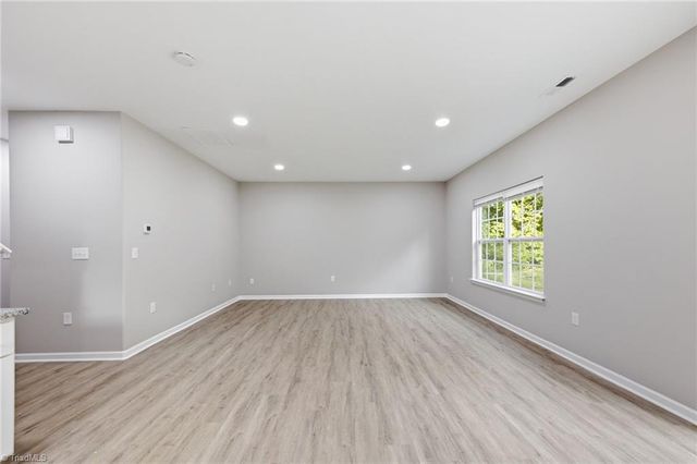 1914 Cedrow Drive, High Point, NC 27260