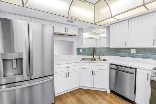 7400 SUN ISLAND DRIVE S 103, South Pasadena, FL 33707