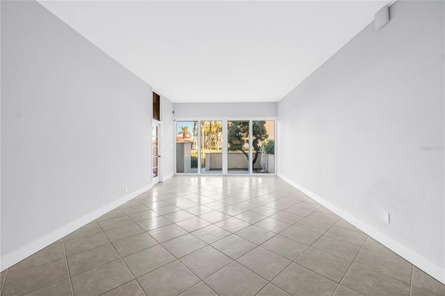 7400 SUN ISLAND DRIVE S 103, South Pasadena, FL 33707