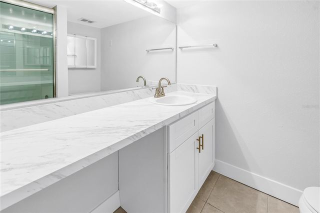 7400 SUN ISLAND DRIVE S 103, South Pasadena, FL 33707