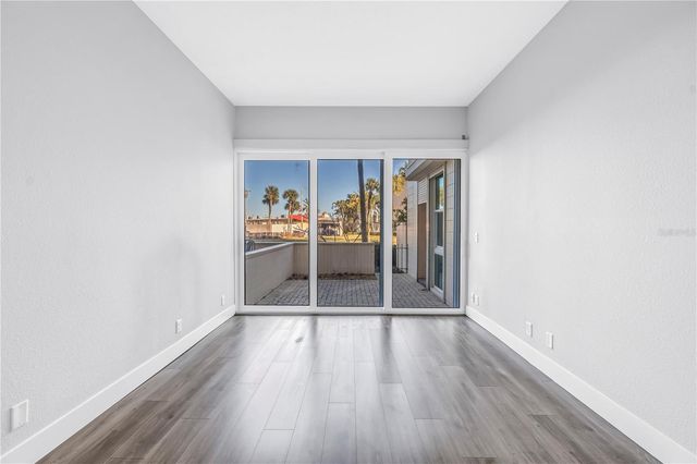 7400 SUN ISLAND DRIVE S 103, South Pasadena, FL 33707