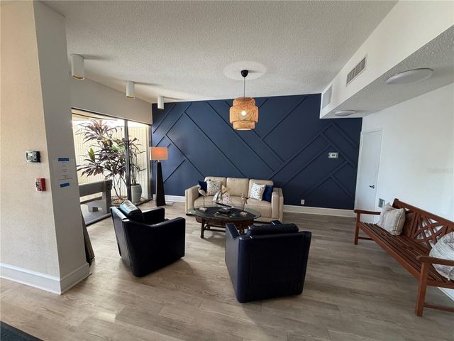 7400 SUN ISLAND DRIVE S 103, South Pasadena, FL 33707