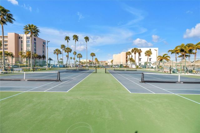 7400 SUN ISLAND DRIVE S 103, South Pasadena, FL 33707