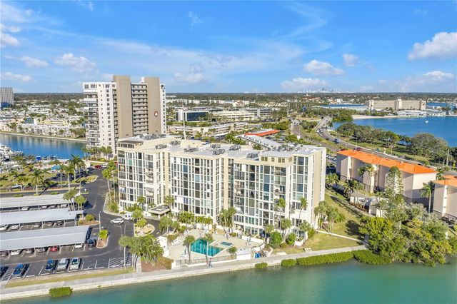 7400 SUN ISLAND DRIVE S 103, South Pasadena, FL 33707