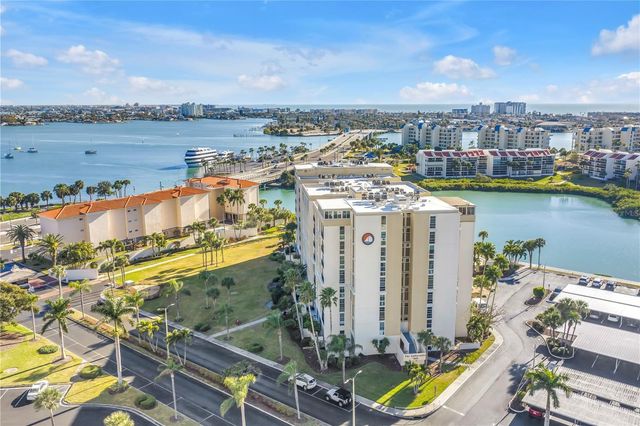 7400 SUN ISLAND DRIVE S 103, South Pasadena, FL 33707