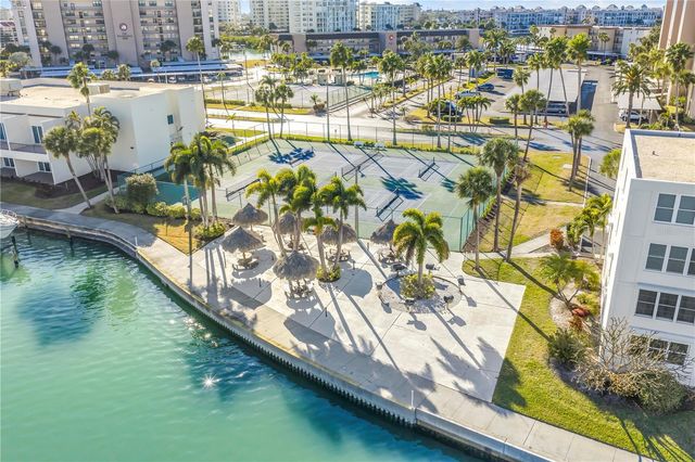 7400 SUN ISLAND DRIVE S 103, South Pasadena, FL 33707