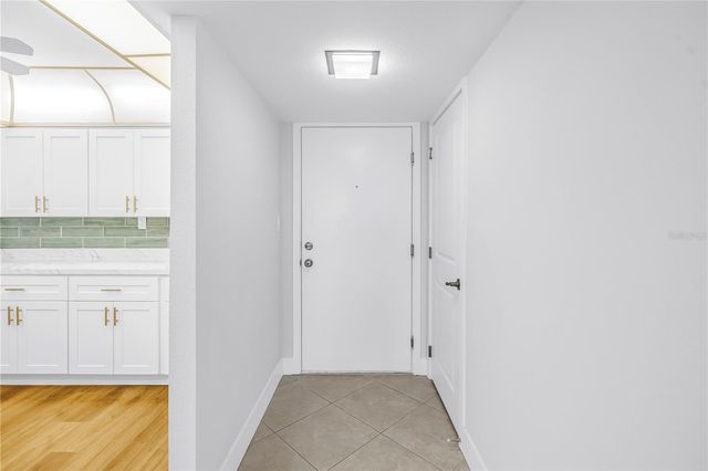 7400 SUN ISLAND DRIVE S 103, South Pasadena, FL 33707