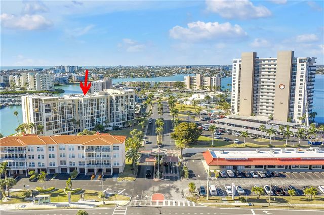 7400 SUN ISLAND DRIVE S 103, South Pasadena, FL 33707