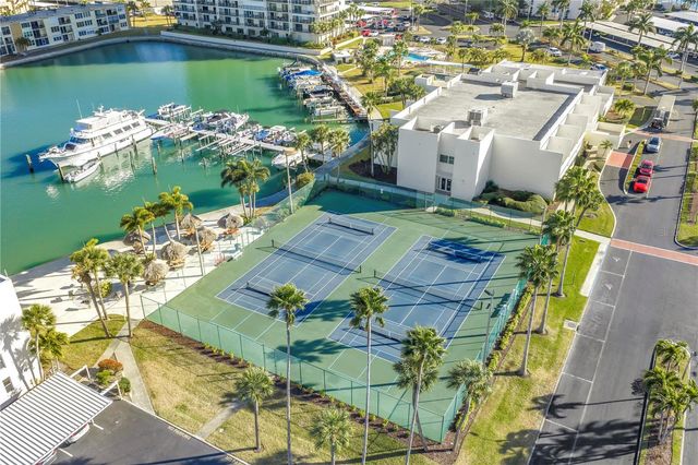 7400 SUN ISLAND DRIVE S 103, South Pasadena, FL 33707