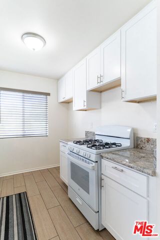 3210 Chapman Street 5, Los Angeles, CA 90065