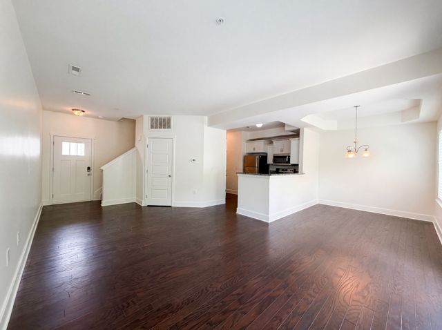 1134 Somerset Springs Dr, Spring Hill, TN 37174