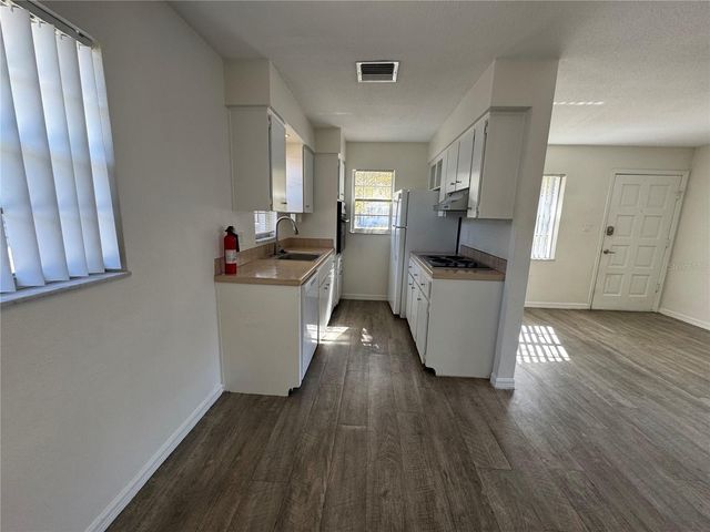 629 RUGBY STREET, Orlando, FL 32804