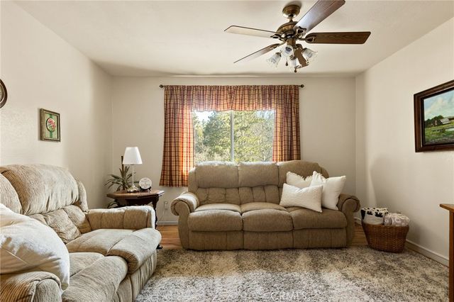 337 Lookout, Twin Peaks, CA 92391