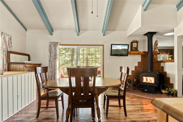 337 Lookout, Twin Peaks, CA 92391