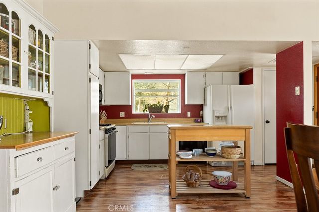 337 Lookout, Twin Peaks, CA 92391