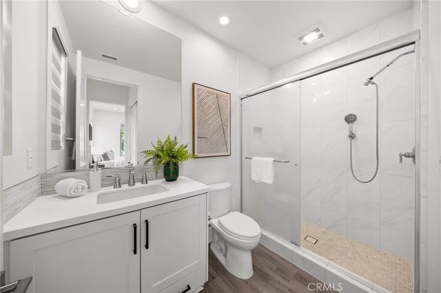 59 Longchamp, Irvine, CA 92602