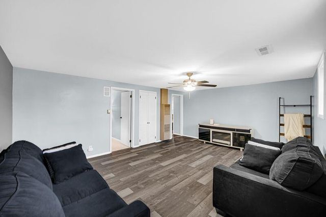 342 Hawthorne Drive, Michigan City, IN 46360