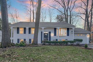 342 Hawthorne Drive, Michigan City, IN 46360