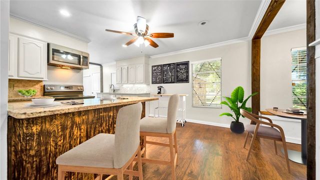1542 W Reindeer, Lancaster, TX 75146