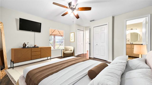 1542 W Reindeer, Lancaster, TX 75146