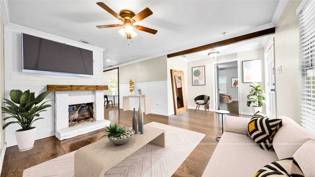 1542 W Reindeer, Lancaster, TX 75146