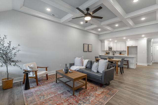 137 Sunset Cove Drive 32c, Rossville, GA 30741