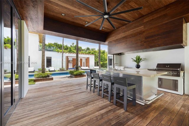 6540 SW 123rd St, Pinecrest, FL 33156
