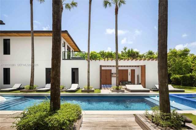 6540 SW 123rd St, Pinecrest, FL 33156
