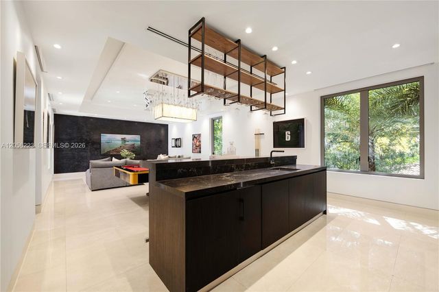 6540 SW 123rd St, Pinecrest, FL 33156