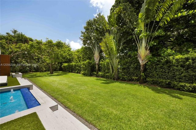 6540 SW 123rd St, Pinecrest, FL 33156