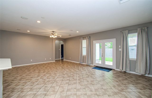 509 Redbridge Lane, League City, TX 77573