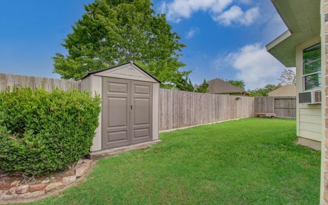 509 Redbridge Lane, League City, TX 77573