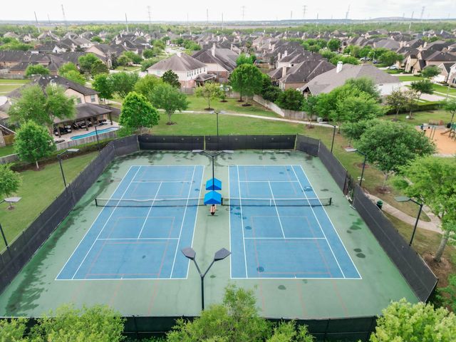 509 Redbridge Lane, League City, TX 77573