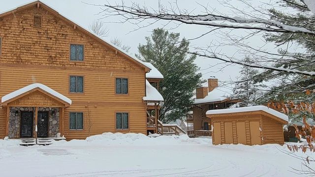 2050 W Schuss Mountain Drive, Custer Twp, MI 49615