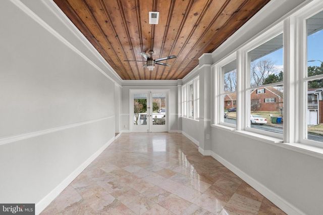 7604 WINDY RDG, Baltimore, MD 21236