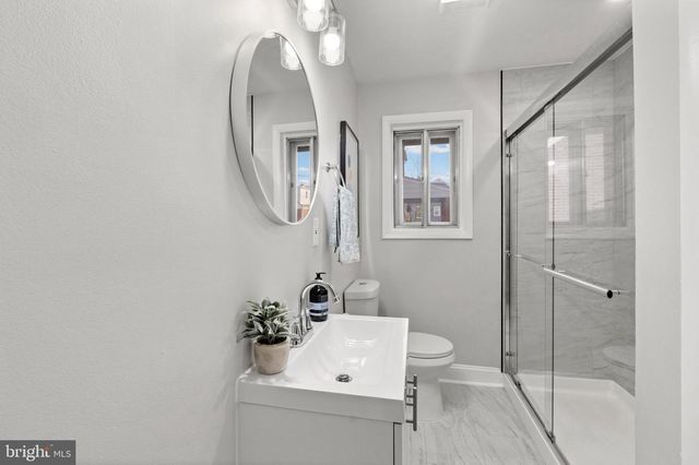 7604 WINDY RDG, Baltimore, MD 21236