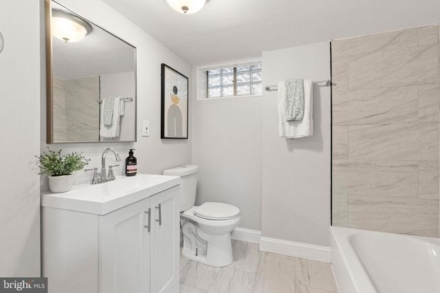 7604 WINDY RDG, Baltimore, MD 21236