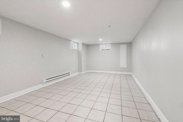 7604 WINDY RDG, Baltimore, MD 21236