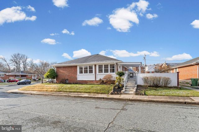 7604 WINDY RDG, Baltimore, MD 21236