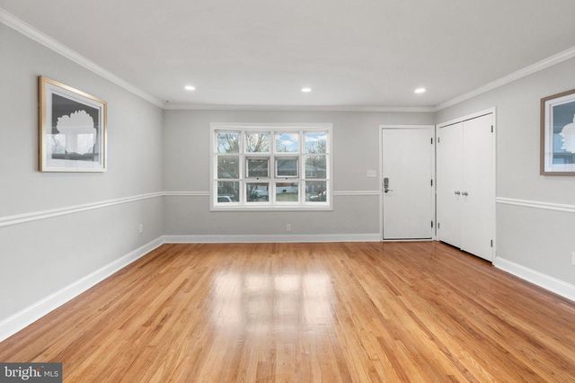 7604 WINDY RDG, Baltimore, MD 21236