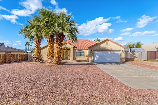 2067 E Joy Lane, Fort Mohave, AZ 86426