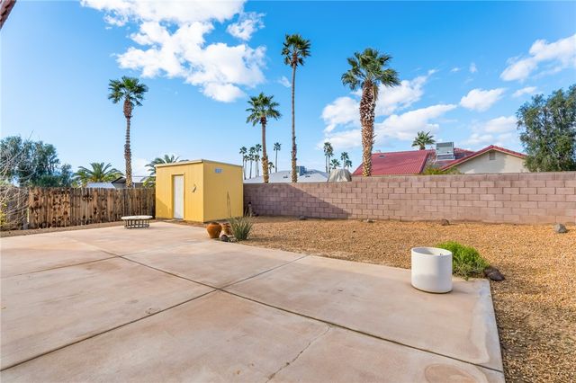 2067 E Joy Lane, Fort Mohave, AZ 86426