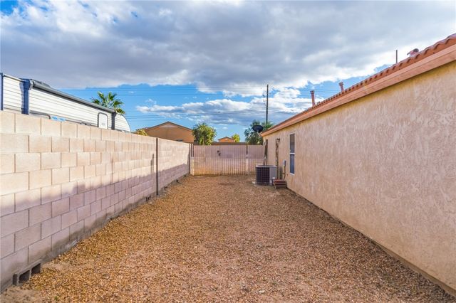 2067 E Joy Lane, Fort Mohave, AZ 86426