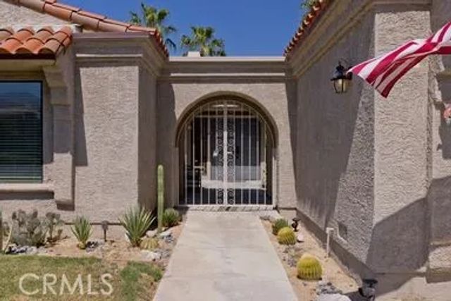 48139 Calle Seranas, La Quinta, CA 92253