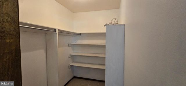 18 BELMONT RD, Bellmawr, NJ 08031