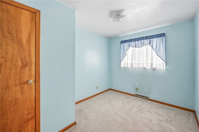 2801 Mercer West Middlesex Road, West Middlesex Boro, PA 16159