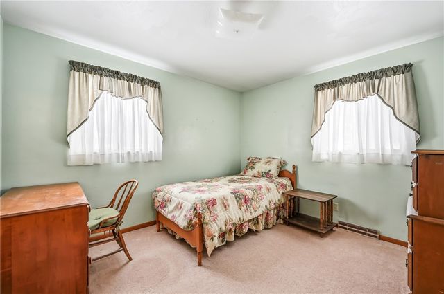 2801 Mercer West Middlesex Road, West Middlesex Boro, PA 16159