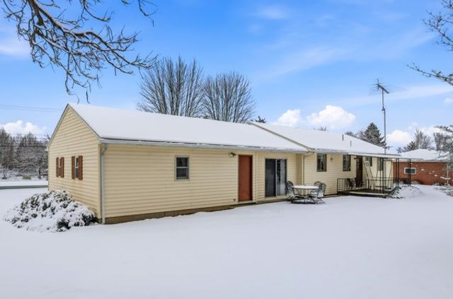 2801 Mercer West Middlesex Road, West Middlesex Boro, PA 16159