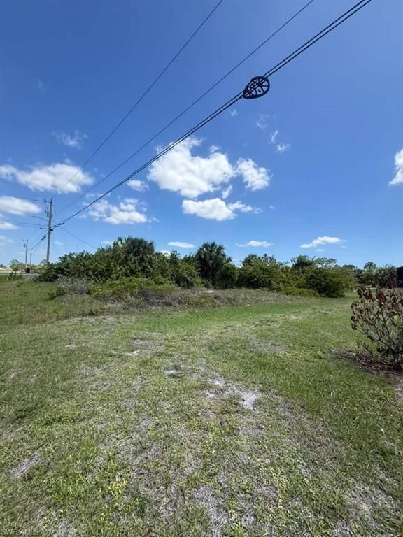 854 Jaguar BLVD, LEHIGH ACRES, FL 33974 — exterior