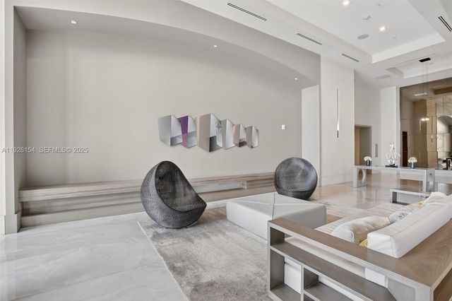 3301 NE 183 St 906, Aventura, FL 33160